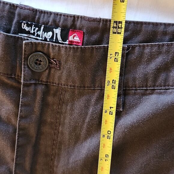 QUICKSILVER Men's Casual Flat Front Chocolate Brown Shorts 36 - Picture 11 of 15